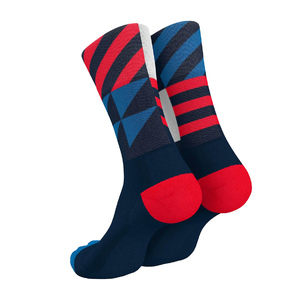 Calcetines de rendimiento para correr Unisex OEM malla transpirable para calcetines deportivos antideslizantes acolchados de larga distancia logotipo personalizado primavera juvenil - Product Image 2