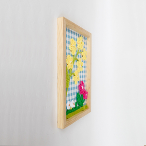 Cuadro de flores de ganchillo hecho a mano, arte floral de punto para pared, cuadro enmarcado en madera 3D, arte puro para colgar, decoración del hogar - Product Image 4