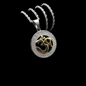 Personalized <b>Iced</b> <b>Out</b> Mossinate Diamond Pendant for Hip Hop Lovers Stylish Accessory for Casual Wear and Gifting - Product Image 2