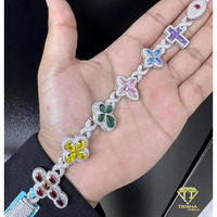Luxuriöses Iced-Out Moissanit Mehrfarbiges Blumen- und Kreuz-Verbindungsarmband Hip-Hop Bling Schmuck mit Rosa Steinen