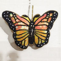 Ornement colombe en velours fait à la main avec perles d'argent et paillettes Oiseau élégant fait à la main suspendu pour arbre de vacances ou décor sur le thème de la paix