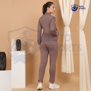 Stylish High Quality Comfortable Slim Fit Lightweight Best Supplier Custom Logo Print Breathable Fitness Wear <b>Women</b> Tracksuit - Product Image 4