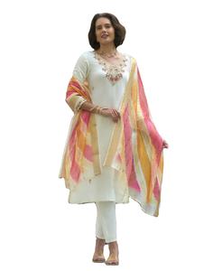Seda Vaticana blanca con delicadamente bordado S a 3XL Tamaño Hasta la rodilla Fancy Kurti & Churidar Bottom con estampado Dupatta Set - Product Image 1