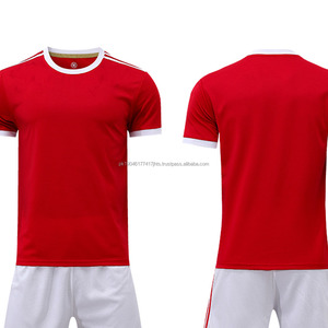 Maillot et short de football personnalisés de qualité supérieure, respirants, 100% polyester, vente directe d'usine - Product Image 3