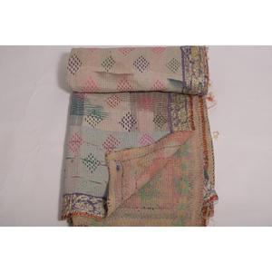 Couverture Kantha Gudri en coton indien, faite à la main, vintage, style bohème, jeté de lit réversible, couverture, cadeau, décoration - Product Image 6