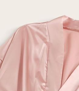 Ropa de Dormir de 4 Piezas para Mujer, de Alta Calidad, Suave, Cómoda, de Secado Rápido, Ligera, Corte Clásico, Tallas Grandes, Colores Personalizados - Product Image 2