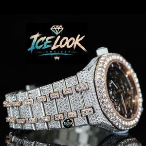 นาฬิกาข้อมือผู้ชาย Ice Look Quartz หรูหรา หน้าปัด 40 มม. กระจกแซฟไฟร์ ตัวเรือนสแตนเลส ขอบหน้าปัดประดับเพชร เข็มเรืองแสง สไตล์ฮิปฮอป - Product Image 3