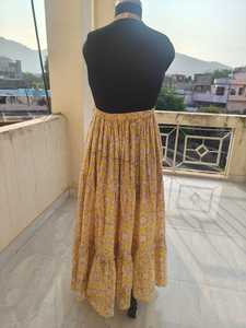 Vestido Maxi de Algodón con Estampado Floral Boho, Diseño de Cuello Elegante, Corte Evase, Vestido Casual para Playa o Fiesta, Venta al Por Mayor para Exportación - Product Image 2