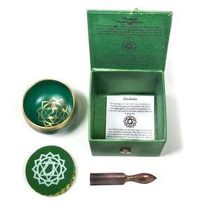 Juego de Cuencos Tibetanos de Metal con Baqueta y Cojín para Meditación y Sanación con Sonido - Product Image 1