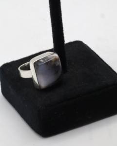 Anillo Ajustable de Ágata Natural para Mujer – Anillo de Plata Alemana Hecho a Mano con Piedra de Ágata, Joyería Boho con Piedras Preciosas - Product Image 4