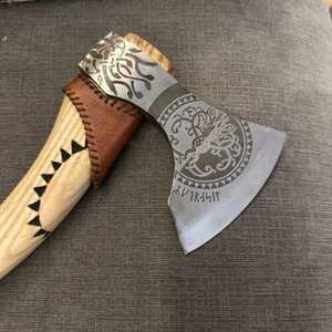 Hacha Vikinga de Acero Damasco de Alto Contenido de Carbono, Hecha a Mano, de Grado Industrial, Marca Steel Craft International, para Camping - Product Image 2