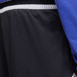 Shorts Bermuda pour homme en maille unie avec cordon de serrage à la taille et bande latérale, style sportif, respirant, pour entraînement et basketball - Product Image 5