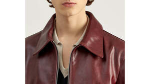 Blouson de motard en cuir véritable pour homme, col rabattu, fermeture éclair, couleur bordeaux unie, style moto, coupe ajustée, pour l'automne - Product Image 4