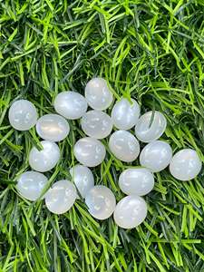 Lot en gros de pierres précieuses naturelles de 5x7 mm, en pierre de lune blanche ovale, cabochon à dos plat, calibrées, pour la fabrication de bijoux - Product Image 3