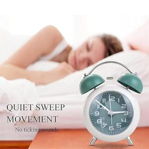 Reloj Despertador Analógico de Cuarzo con Doble Campana, Estilo Retro Clásico |   Reloj de mesa silencioso sin tictac, timbre fuerte, luz nocturna, esfera luminosa, oficina - Product Image 5