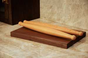 Rodillo de Madera Clásico para Hacer Chapati y Roti - Product Image 1