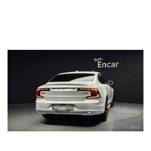 Volvo S90 B6 AWD Ultimate 2024, Volante a la Izquierda, Caja de Cambios Automática, Asientos de Cuero, Cámara Trasera, Emisión Euro V, 32,440 km, Brillante - Product Image 4