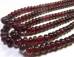 Perles de grenat naturel du Mozambique, 5-8 mm, perles rondes lisses, 15 pouces, pierres précieuses africaines rouges de haute qualité, perles percées au centre - Product Image 4