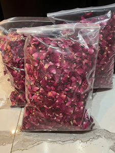กลิ่นหอมธรรมชาติ กลีบกุหลาบแห้งคุณภาพสูง บริการ OEM ปี 2026 ขายส่งราคาถูก บรรจุภัณฑ์แบบกำหนดเอง กลีบกุหลาบแห้ง - Product Image 2