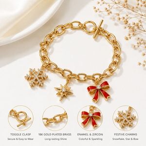 Bracelet de Noël pour femmes avec breloques flocon de neige et étoile, laiton plaqué or 18 carats, vente en gros personnalisée - Product Image 5