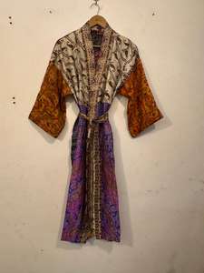 ชุดคลุมกิโมโนผ้าไหมปะติดปะต่อ - เสื้อคลุมไหมสีสันสดใสน้ำหนักเบา - ชุดคลุมอาบน้ำลายดอกไม้โบฮีเมียนสำหรับผู้หญิง - Product Image 5