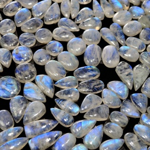 Natürlicher Regenbogen-Mondstein Paar Großhandelsposten für Schmuckherstellung 12x10x3mm 21x10x3mm Durchschnittlich 10 Karat - Product Image 4