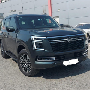 SUV 4x4 con Motor Potente, Nissan Patrol Usado Premium, Confortable para Todoterreno y Uso Familiar - Product Image 4