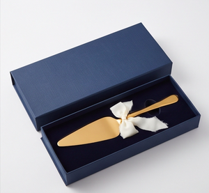 Servidor de pastel de oro moderno con diseño de arco hermoso cuchillo de corte de pastel perfecto para recepciones fiestas reuniones en casa y eventos - Product Image 6