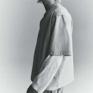 T-shirt unisexe beige à col rond surdimensionné, 100% coton, coupe décontractée, impression numérique, logo personnalisé - Product Image 4