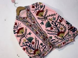 Kimono de terciopelo estilo boho de lujo con cinturón, cárdigan suave tipo abrigo, elegante para otoño e invierno, ropa de estar por casa. - Product Image 4