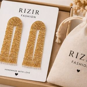 Rizir Fashion – Boucles d'oreilles pendantes géométriques plaquées or 14 carats, faites à la main, avec franges perlées et longues pampilles, pour femme, idéales pour les fêtes et mariages - Product Image 2