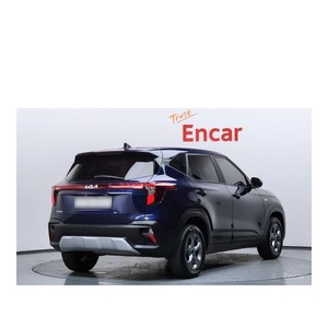 Para Kia Seltos 2.0 Gasolina 2WD Euro V, Asientos de Cuero, Volante a la Izquierda, Cámara Trasera, Junio 2024, con 21.184 km - Product Image 2