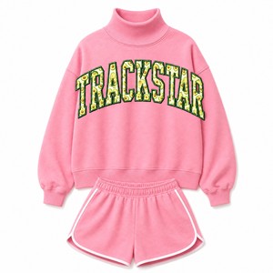 ชุดเสื้อสเวตเชิ้ตคอเต่าผ้าฟลีซ Trackstar สำหรับผู้หญิง พร้อมกางเกงขาสั้น สไตล์สตรีทแวร์ รุ่น TS-SET-052 - Product Image 1