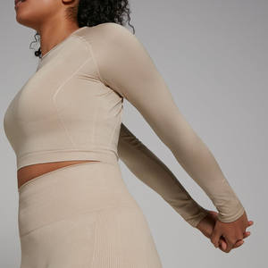 Top Corto Deportivo para Mujer, Venta al Por Mayor, Personalizado, de Alta Calidad, para Gimnasio, Yoga, Tallas Grandes Disponibles - Product Image 2