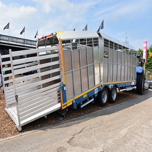 Remorque robuste en acier pour le transport de bétail avec excellente circulation d'air, plancher durable et accès sécurisé pour le transport professionnel des animaux - Product Image 1