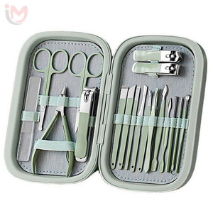 Kit de manucure en acier inoxydable 7 en 1, ensemble d'outils de manucure, étui portable, style classique, usage adulte, services OEM - Product Image 5
