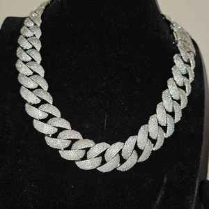 Collar de Cadena Cubana Iced Out con Diamantes Grandes, Cadena Hip Hop de Lujo, Joyería de Declaración para Raperos - Product Image 4