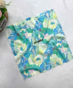Tissu en mousseline florale 58/60 pouces 100% polyester, voile léger tissé HH-CM90-4, matière pour foulard femme - Product Image 1