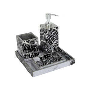 Juego de Baño de Resina Pintado a Mano, Modelo Amor, Decorativo, Funcional e Impermeable, Accesorio de Baño - Product Image 5