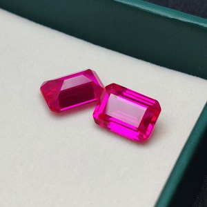 พลอยสังเคราะห์สีชมพูแดงทรงเอเมอรัลด์คัท สำหรับทำเครื่องประดับชั้นดี - Product Image 5