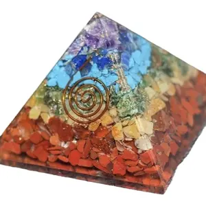 Latest 2023 Wholesale Natural 7 chakra gemstone orgone Pyramid for Healing and meditation Seven chakra Pyramid