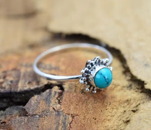 Anillo de Plata de Ley 925 con Turquesa Azul Natural, Diseño de Flor Redonda, Joyería Elegante Hecha a Mano, Piedra de Nacimiento de Diciembre - Product Image 3