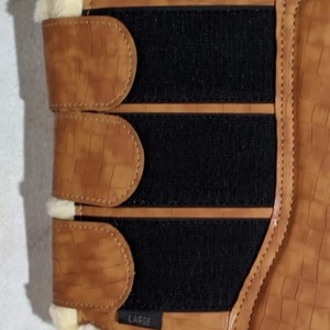 Botas de equitación de lujo personalizadas de piel sintética con patrón de cocodrilo, forro de piel sintética de oveja suave, a prueba de golpes y ligeras. - Product Image 4