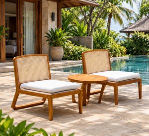 Chaise de jardin en teck avec coussin, mobilier de patio contemporain, sièges pour bord de piscine - Product Image 1
