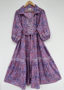 Vestido Maxi de Algodón con Estampado Floral de Lavanda para Mujer, con Cuello y Mangas Abullonadas, Venta al Por Mayor - Product Image 1