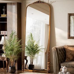 Miroir décoratif de style royal avec cadre en métal finition or, idéal pour la décoration de maison de luxe et les cadeaux, fabriqué en Inde. - Product Image 2