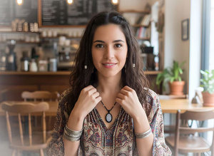 สร้อยคอหินมูนสโตนถักมือแบบมาคราเม่ เชือกสีดำ ปรับได้ สไตล์โบโฮ จี้คริสตัล หินธรรมชาติ เครื่องประดับบำบัดรักษา ของขวัญ - Product Image 3