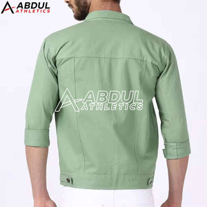 Veste d'hiver en jean style urbain pour homme, design intérieur isolé, look tendance, idéale pour un usage quotidien en hiver - Product Image 3