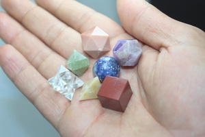 Ensemble de géométrie sacrée en cristal poli écologique Sept Chakras, planche de grille du Cube de Metatron, solides platoniques, décoration d'autel - Product Image 3