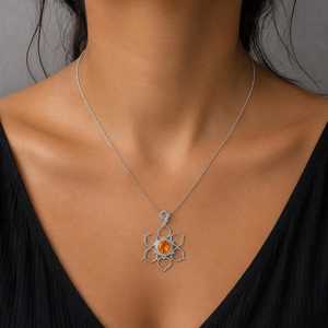 NIKHIL GEMS Élégant Pendentif Fleur en Citrine Naturelle Argent Sterling 925 Délicat Vintage Certifié par un tiers pour fiançailles Novembre - Product Image 3